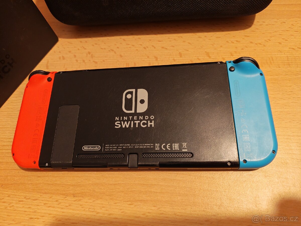 Nintendo switch + hra - 4