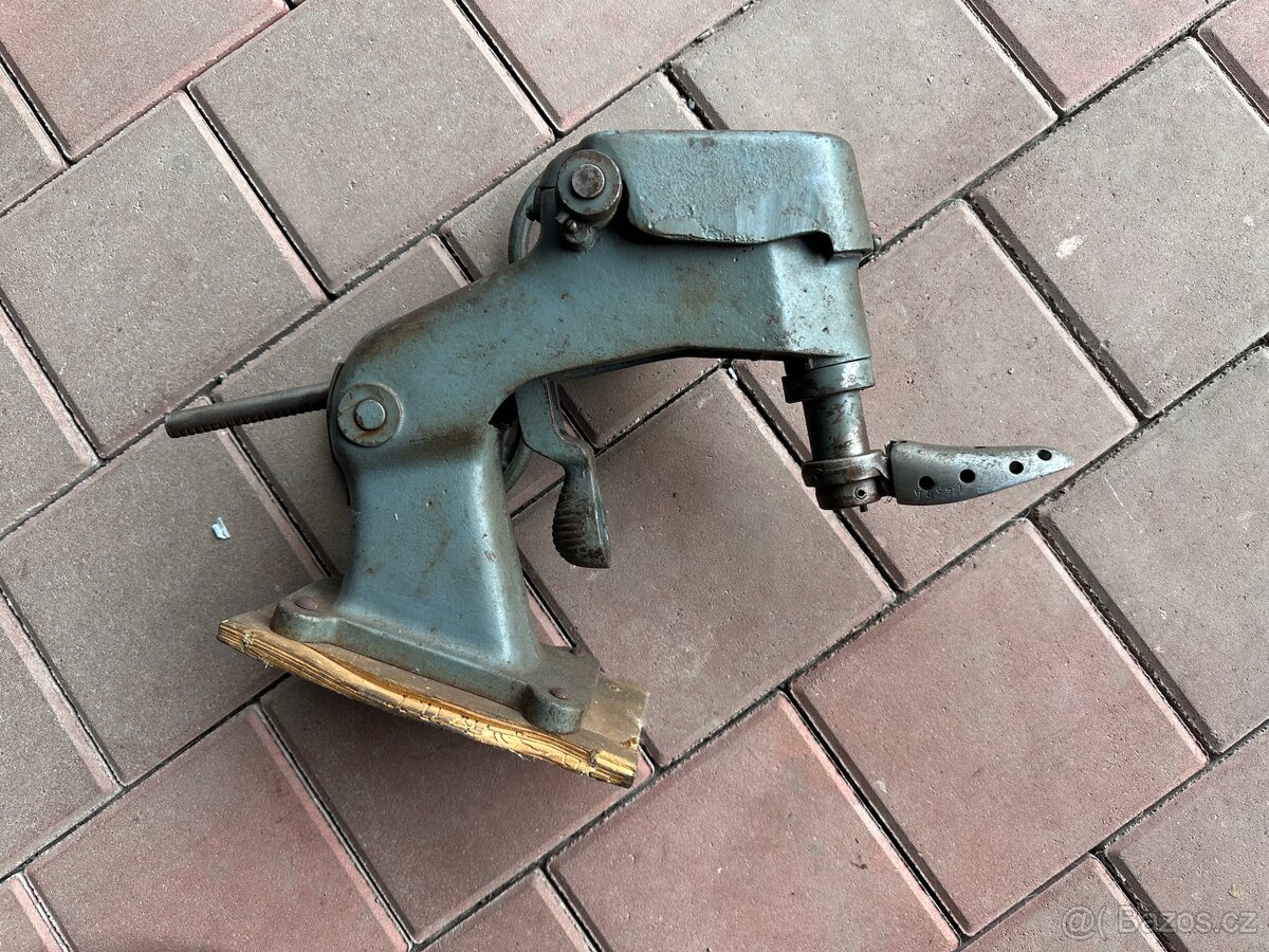 Historický stroj obuvníka - 4