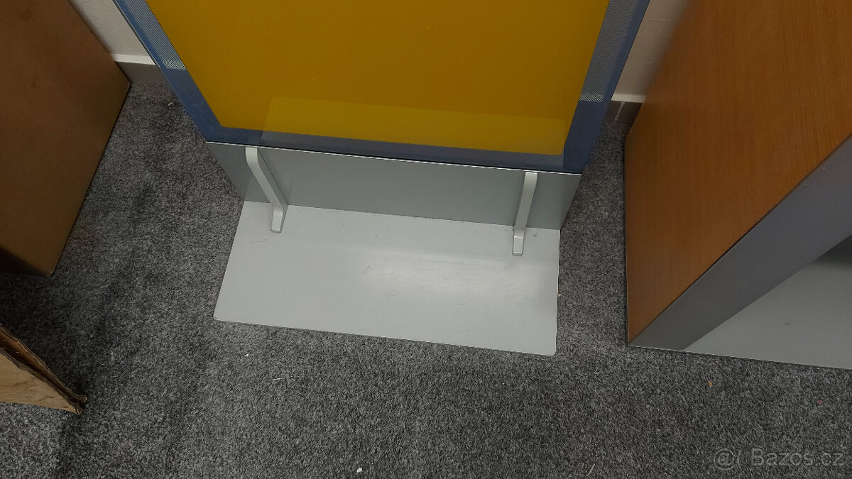 Reklamní stojan Opel - 4