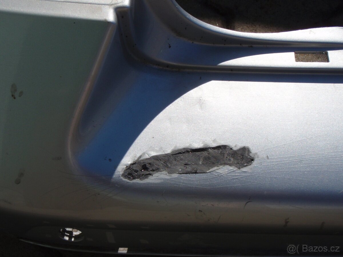 zadní nárazník VW Transporter T5 7E5807417F - 4