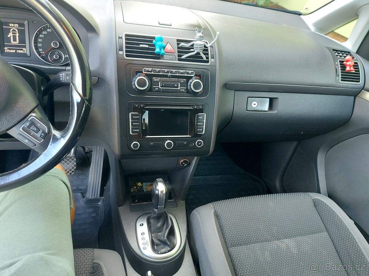 Touran - 4