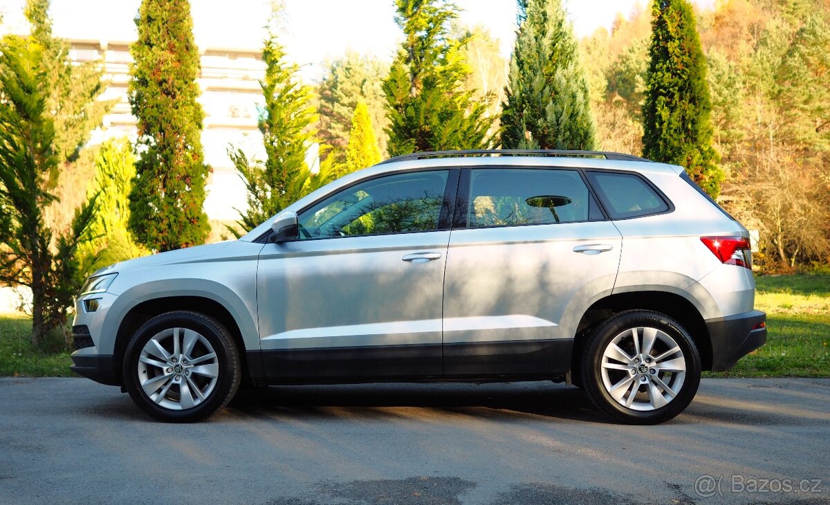 KAROQ 1.6 TDi 4-Valec,Executive,1/2019,Full LED,GPS,FRONT - 4