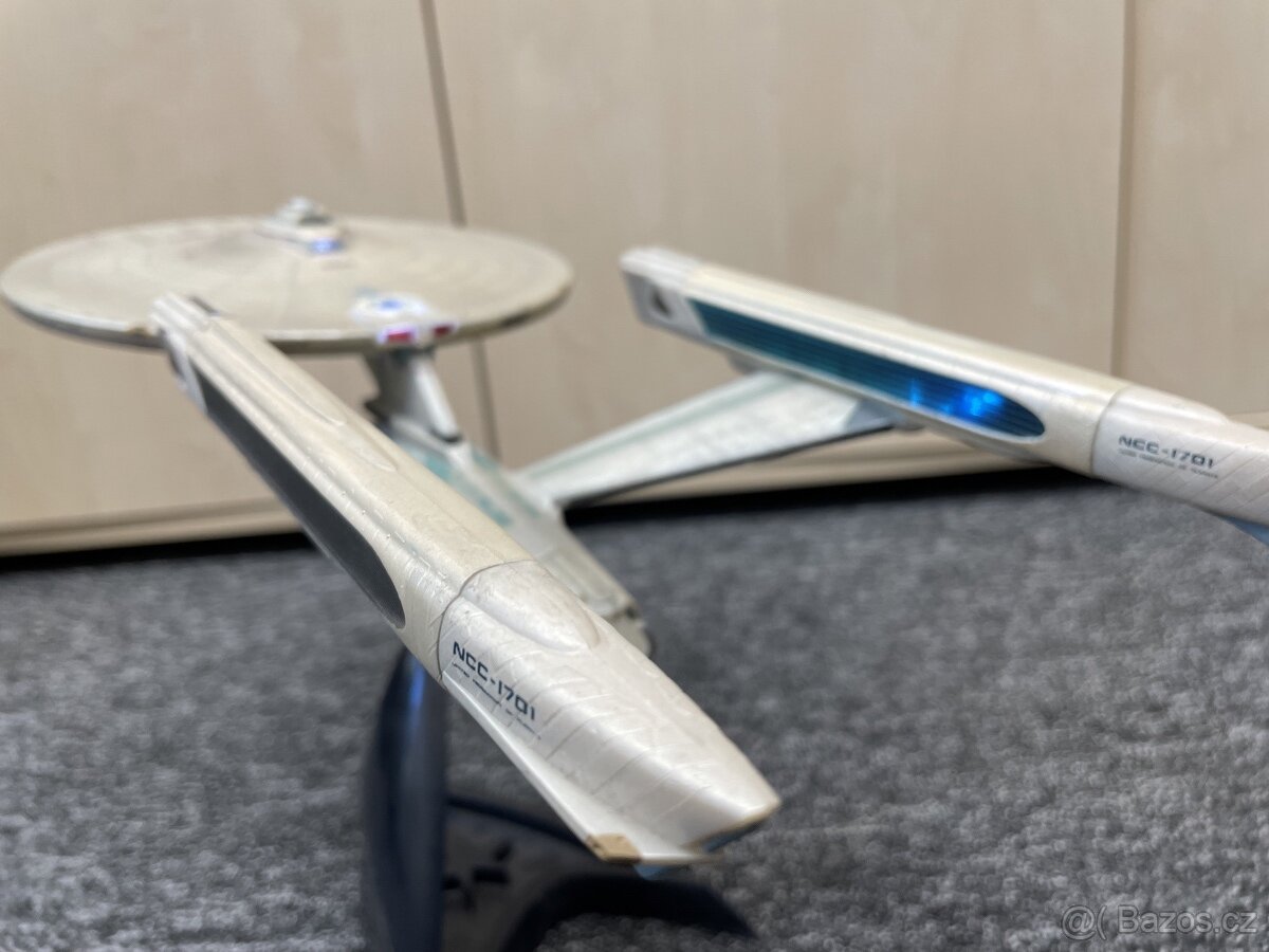 sleva USS Enterprise Diamond Select Khanův hněv - 4