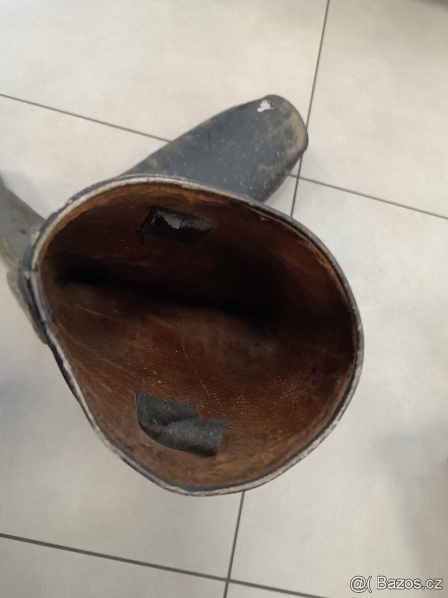 Staré vojenské boty - 4