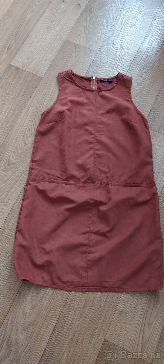 Oblečení dámské - 4