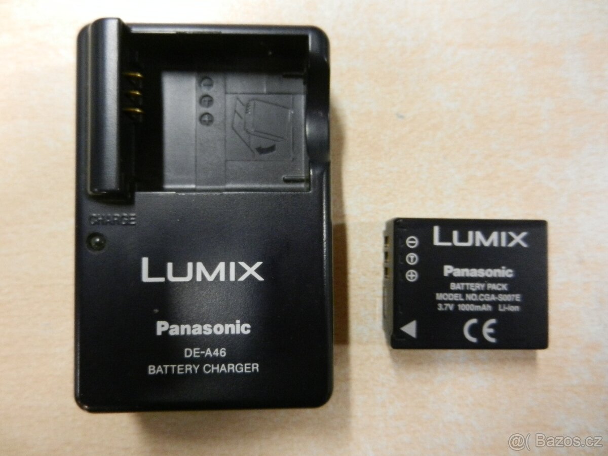Panasonic DE-A46 a aku CGA-S007E - 4