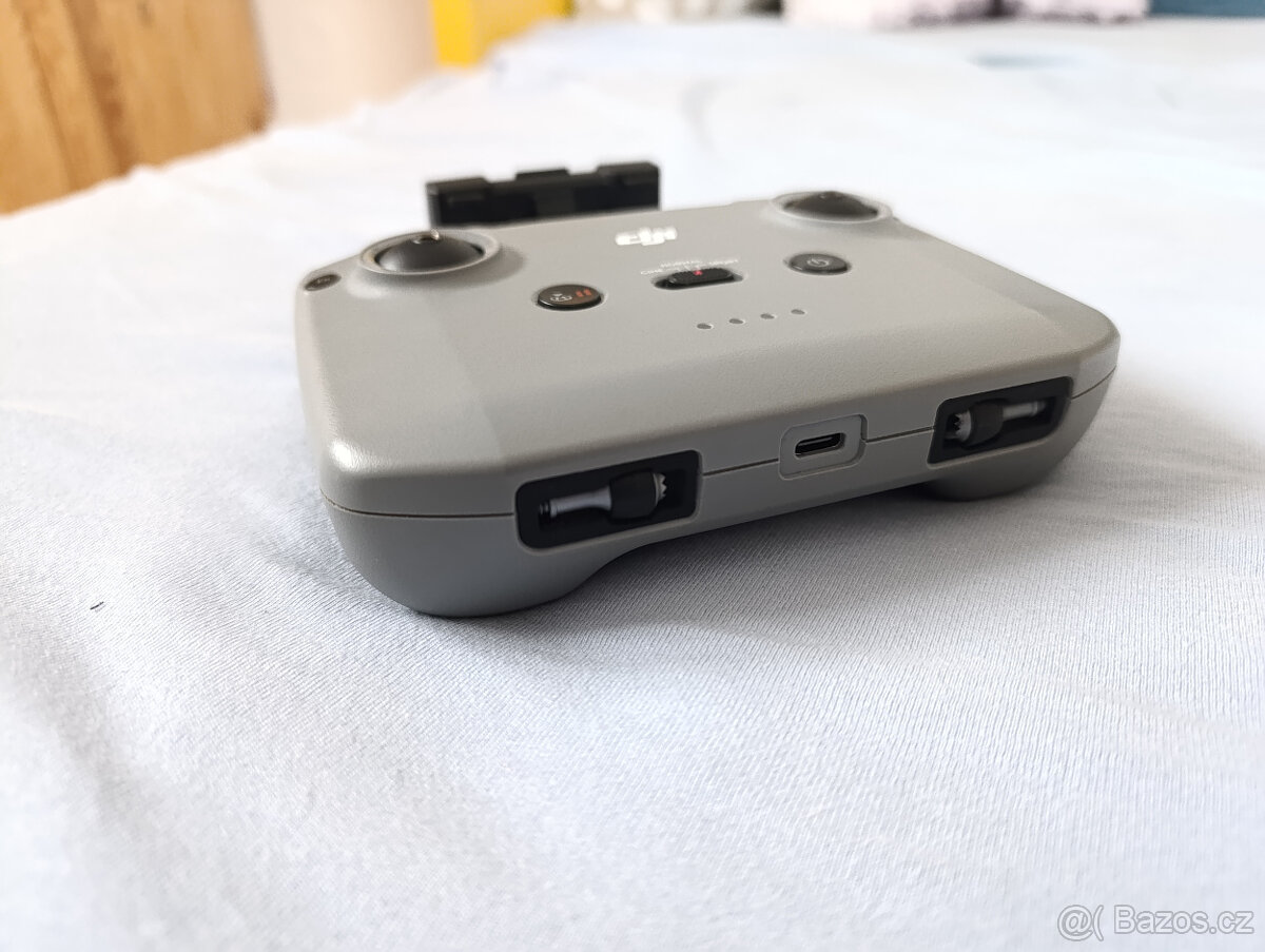 DJI Mini 2 RC ovladač RC231 - 4
