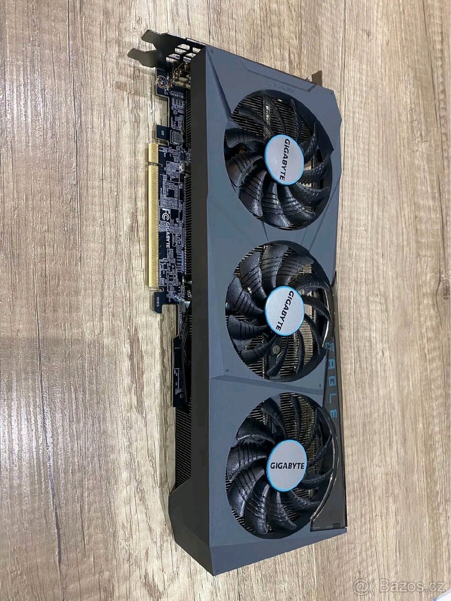 Grafická karta Gigabyte GeForce RTX 3070 Ti Eagle 8GB OC - 4