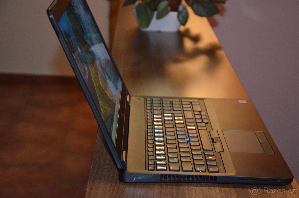 Dell latitude E5570 i7/16GB/SSD 256GB/záruka - 4