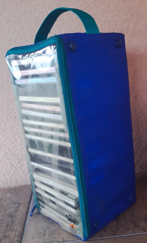 Přenosný box na CD - 4