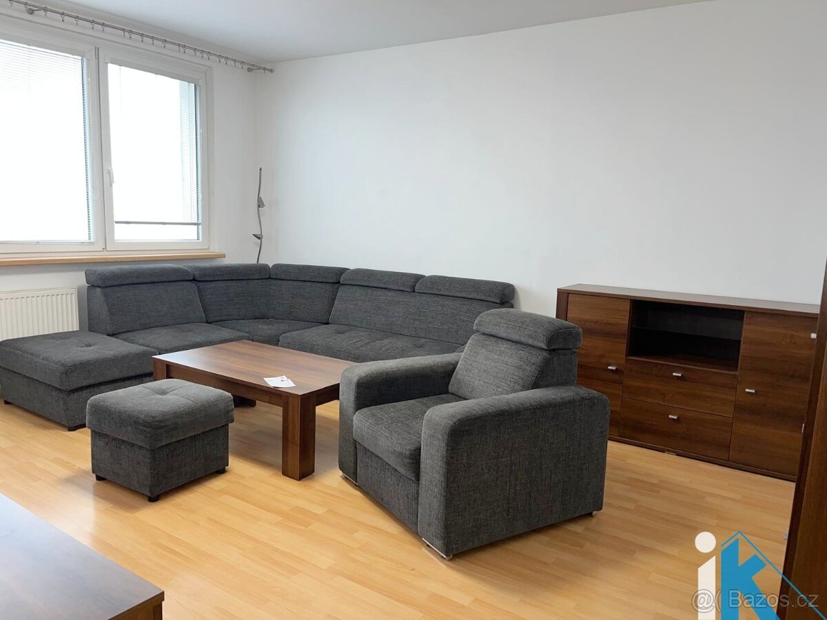 Byt 3+1 se samostatnými pokoji - 4