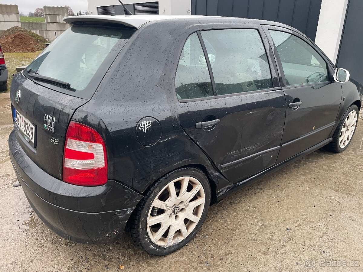 Škoda Fabia RS 1,9tdi lehce havarovaná odjezd po ose - 4