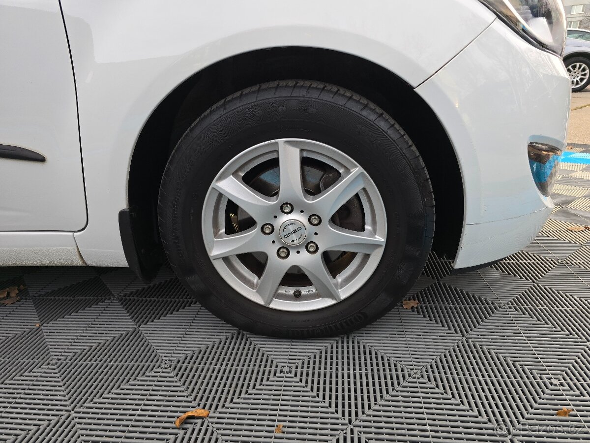 ⭐Hyundai ix20 1.6 CVVT/92KW/ČR/1.MAJ/SERVISKA/AC⭐ - 4