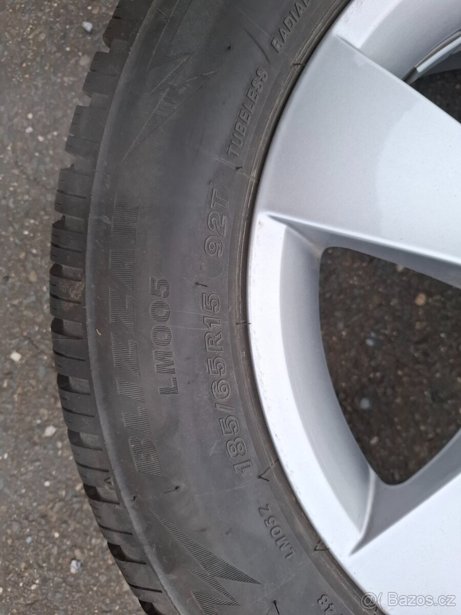 Zimní alu kola Fabia 4 185/65/15 ET40 5x100 - 4