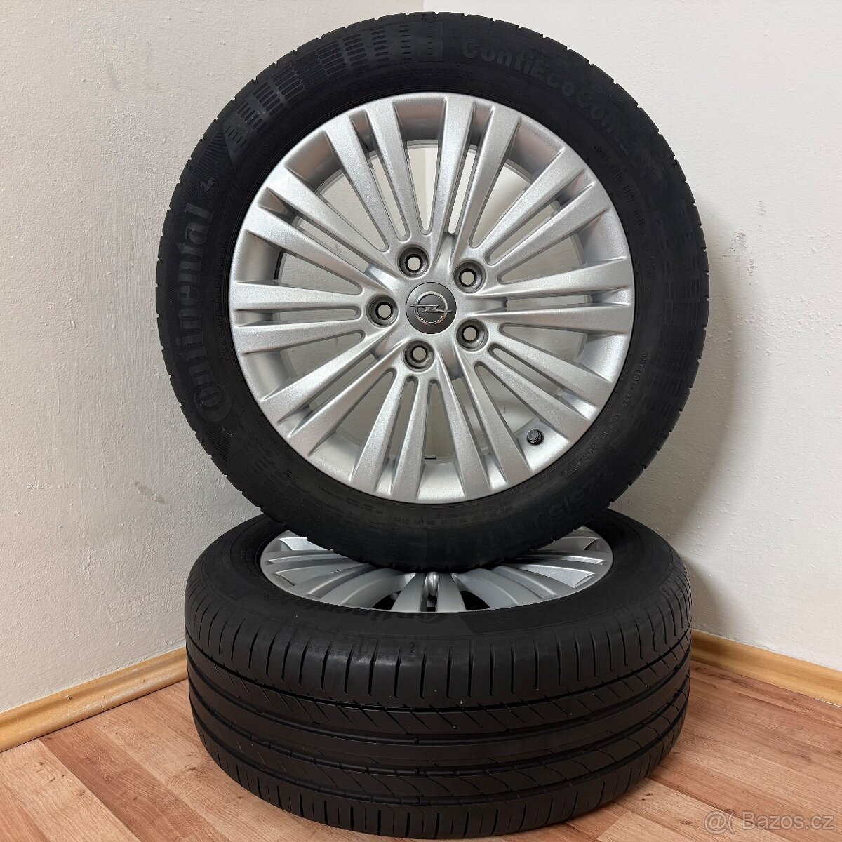 OPEL ASTRA/INSIGNIA 5x115 R17 ET44+LETNÍ 225/50R17 - 4