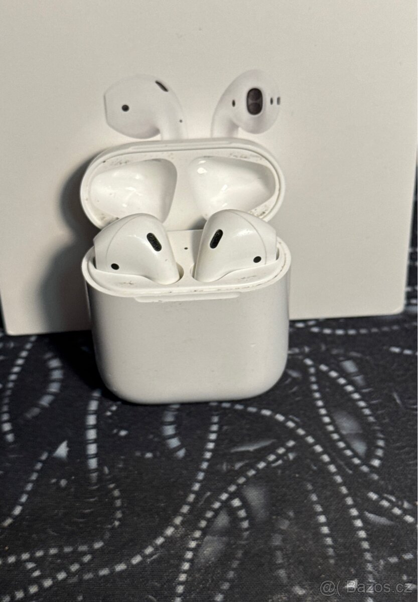 Apple AirPods 2019 - 4