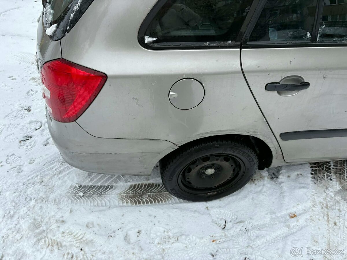 Skoda fabia 2 - 4