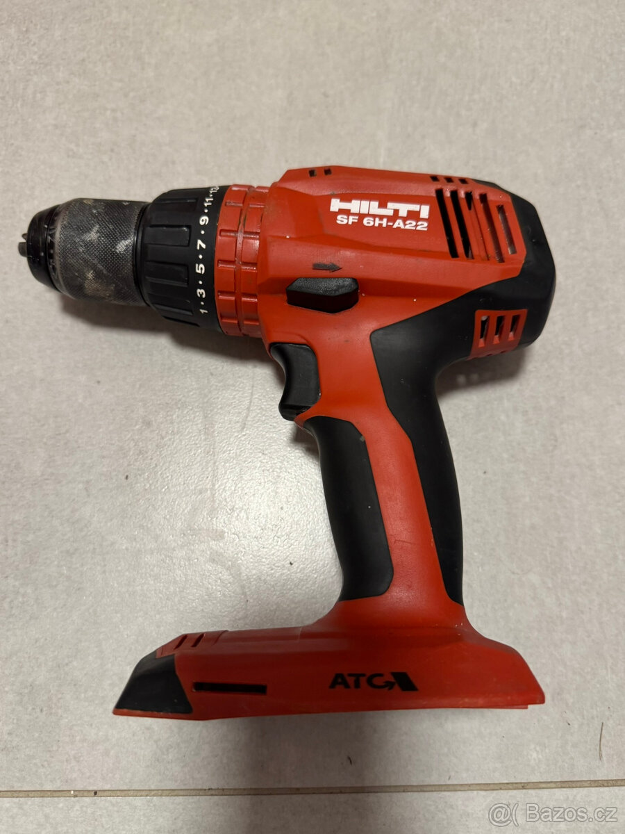 HILTI AKU VRTACÍ ŠROUBOVÁK S PŘÍKLEPEM - 4