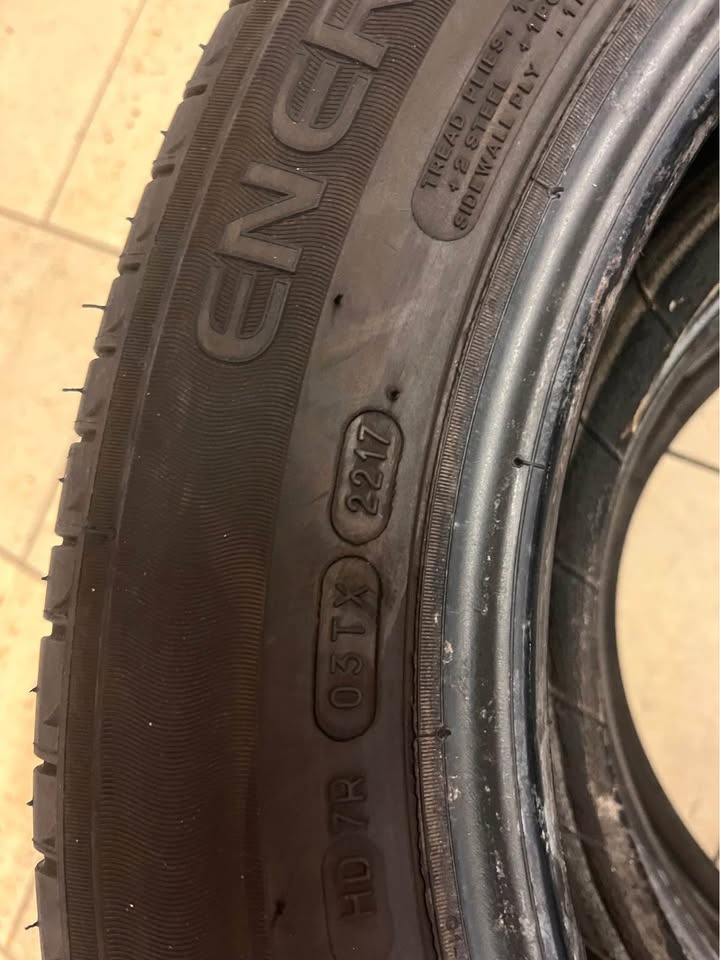 205/60 R16 LETNÍ PNEU - 4