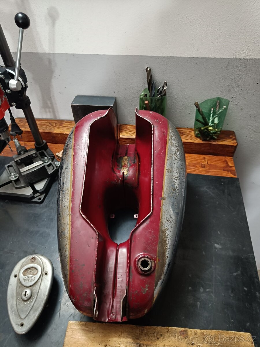 Nádrž Jawa 250 350 - 4