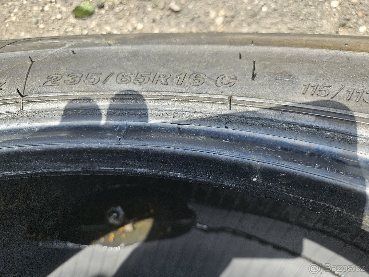 Letní dodavkové pneu 235/65R16C Bridgestone - 4