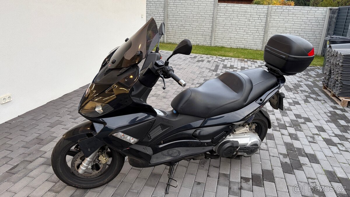 Gilera Nexus 500 - 4