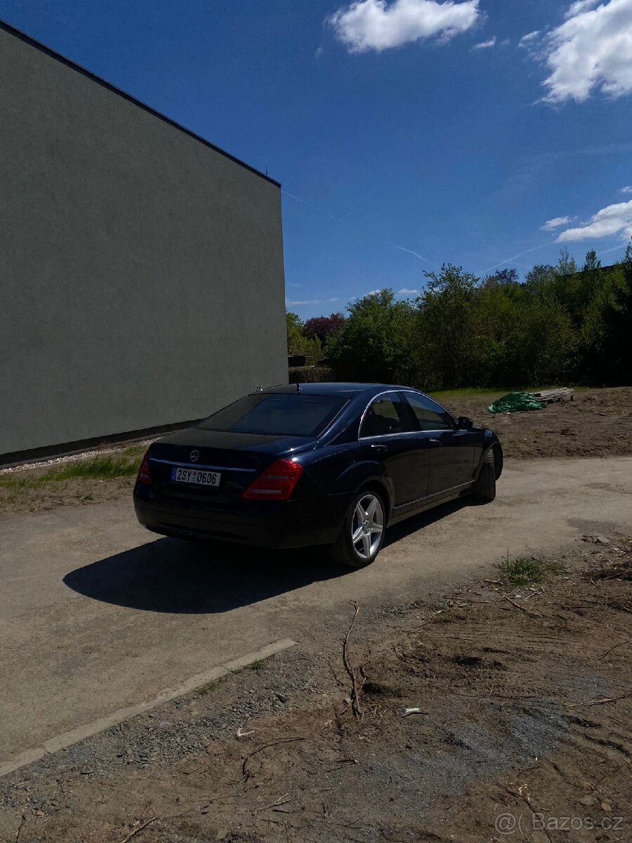 Mercedes w221 3.0 S class - 4