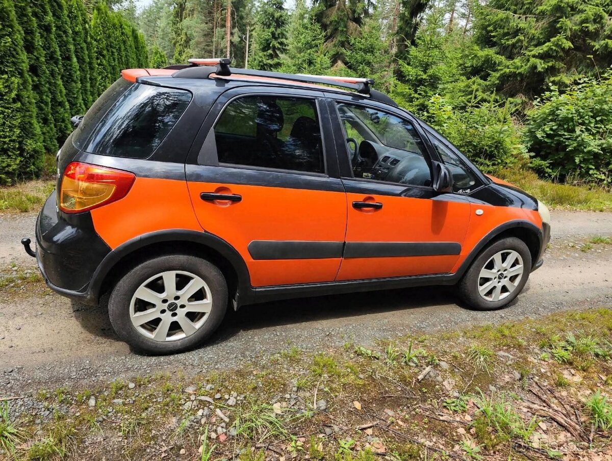 Suzuki SX4 - 4