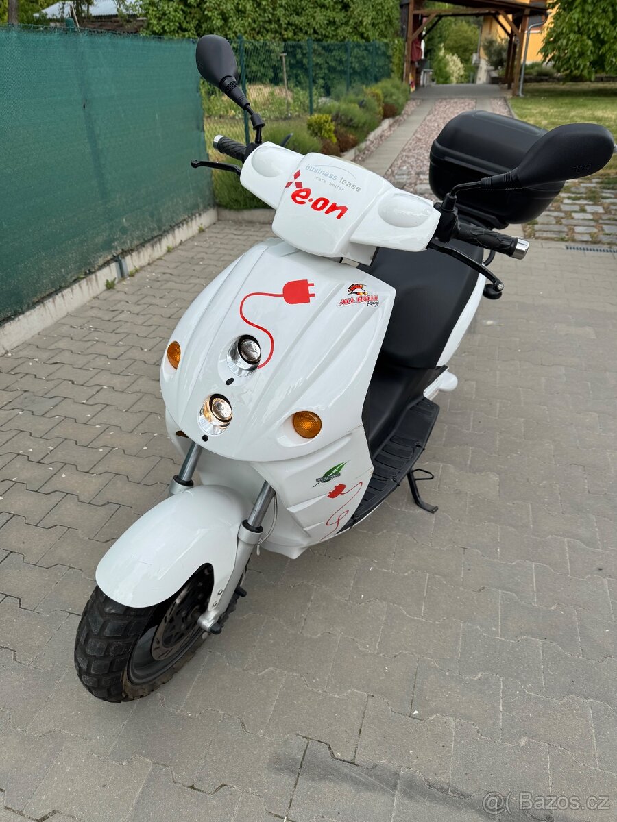 Elektro Scooter EON E-MAX 90S - 4
