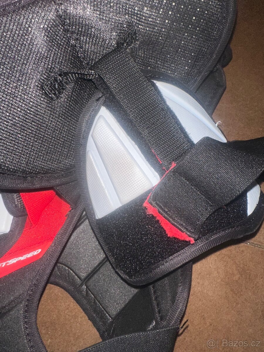 Hokejová ramena CCM Jetspeed FT4 PRO - 4