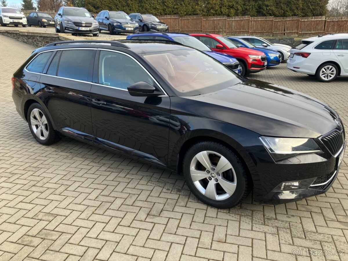 Škoda Superb 2.0TDI STYLE+/TAŽNÉ, ALCANTARA NAVI, 99TKM/ - 4