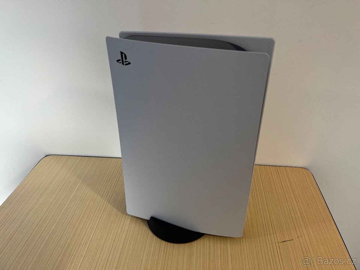 PlayStation 5 s mechanikou - 4