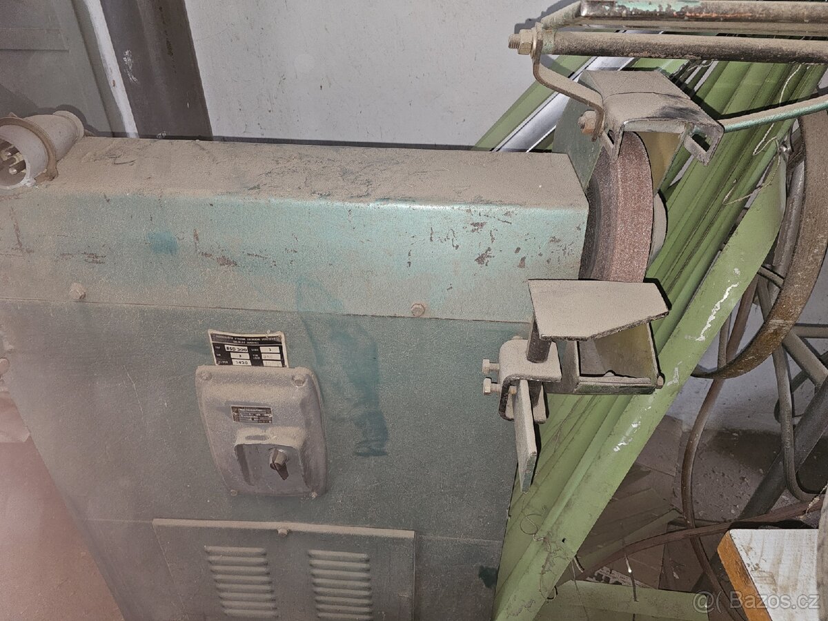 Dvoukotoučová bruska BSD 300 - 4