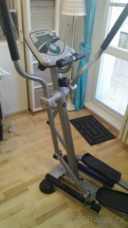 Eliptický trenažér PROTEUS EEC2000 - 4