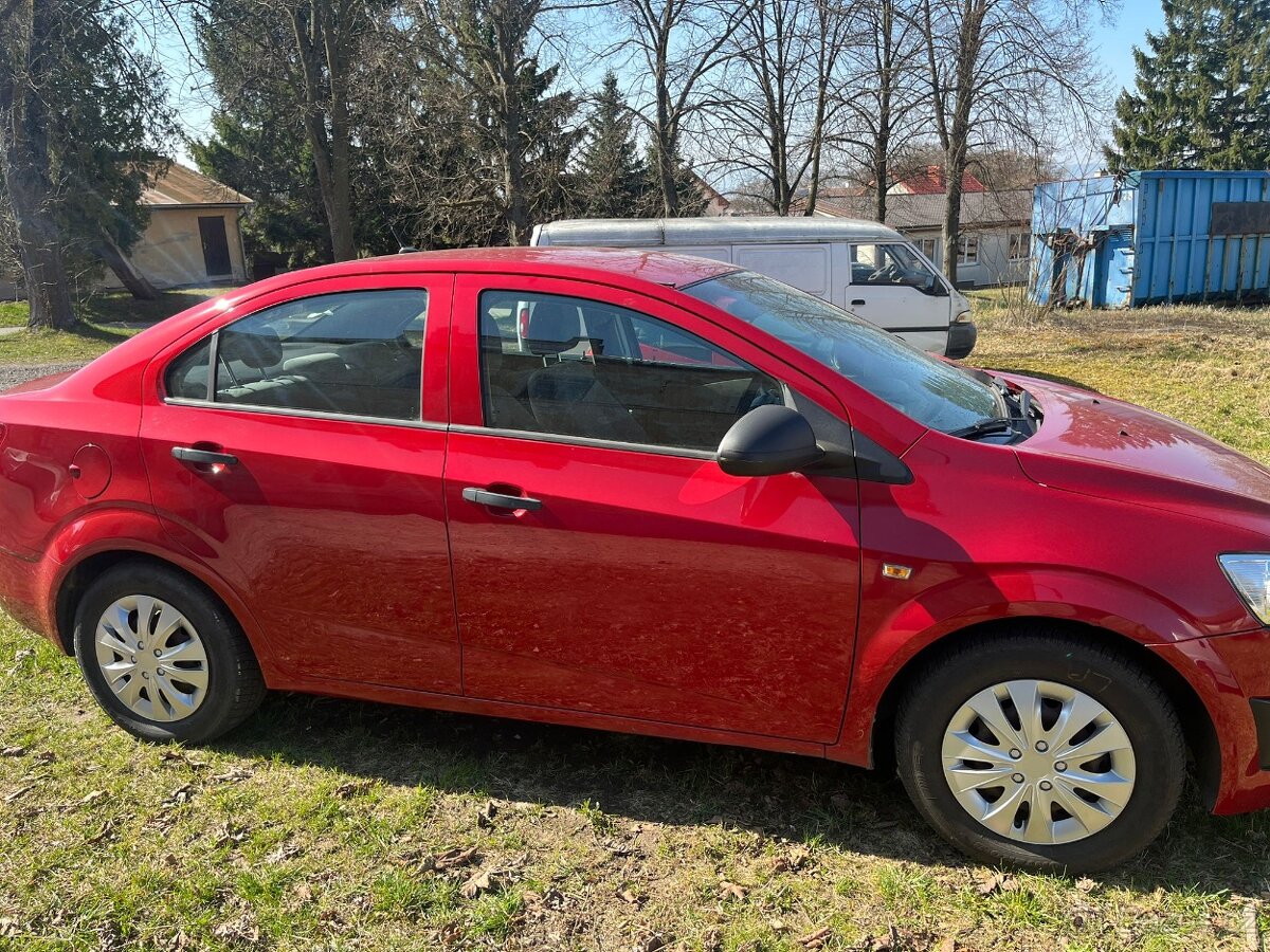 Chevrolet Aveo 1.2 - 4