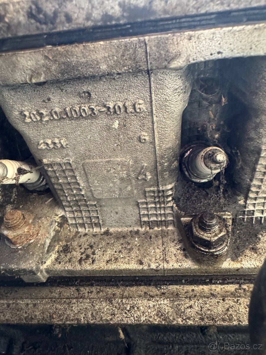Motor + převodovka Škoda 105/120 - 4