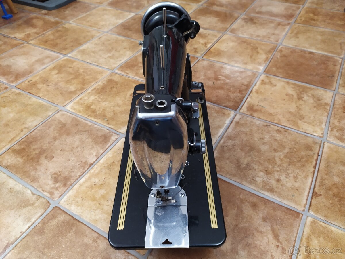 Šicí stroj Minerva - 4