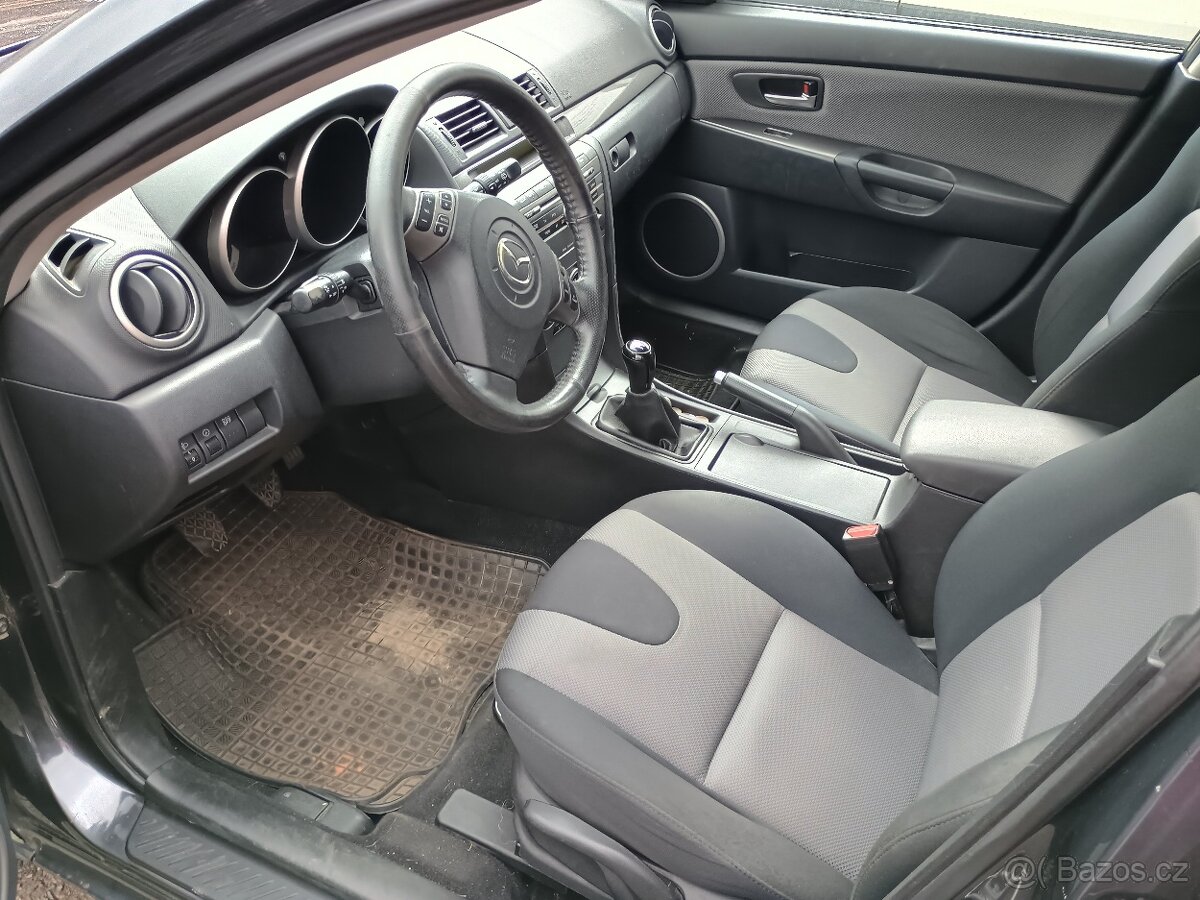 Mazda 3 - 4