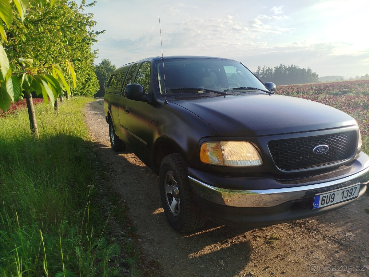 Ford f150 XLT V6 4,2L Essex r.v.2002