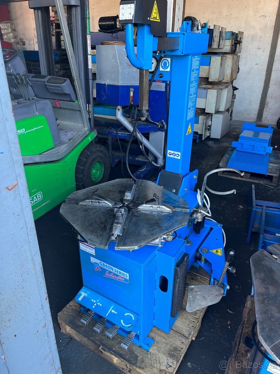 Zouvačka Ravaglioli RAV G840 s pomocným ramenem - 4