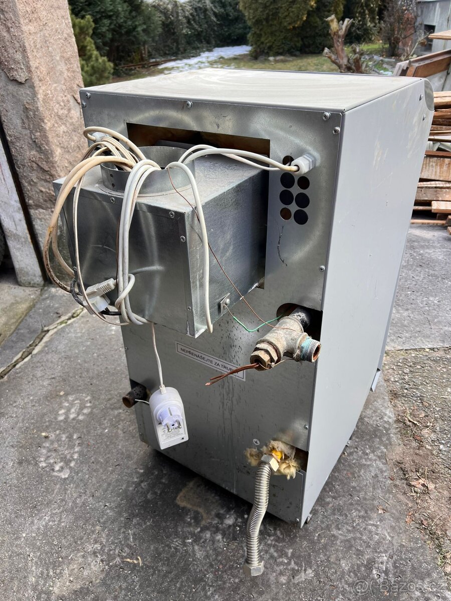 Prodám pynový kotel Viadrus - 4