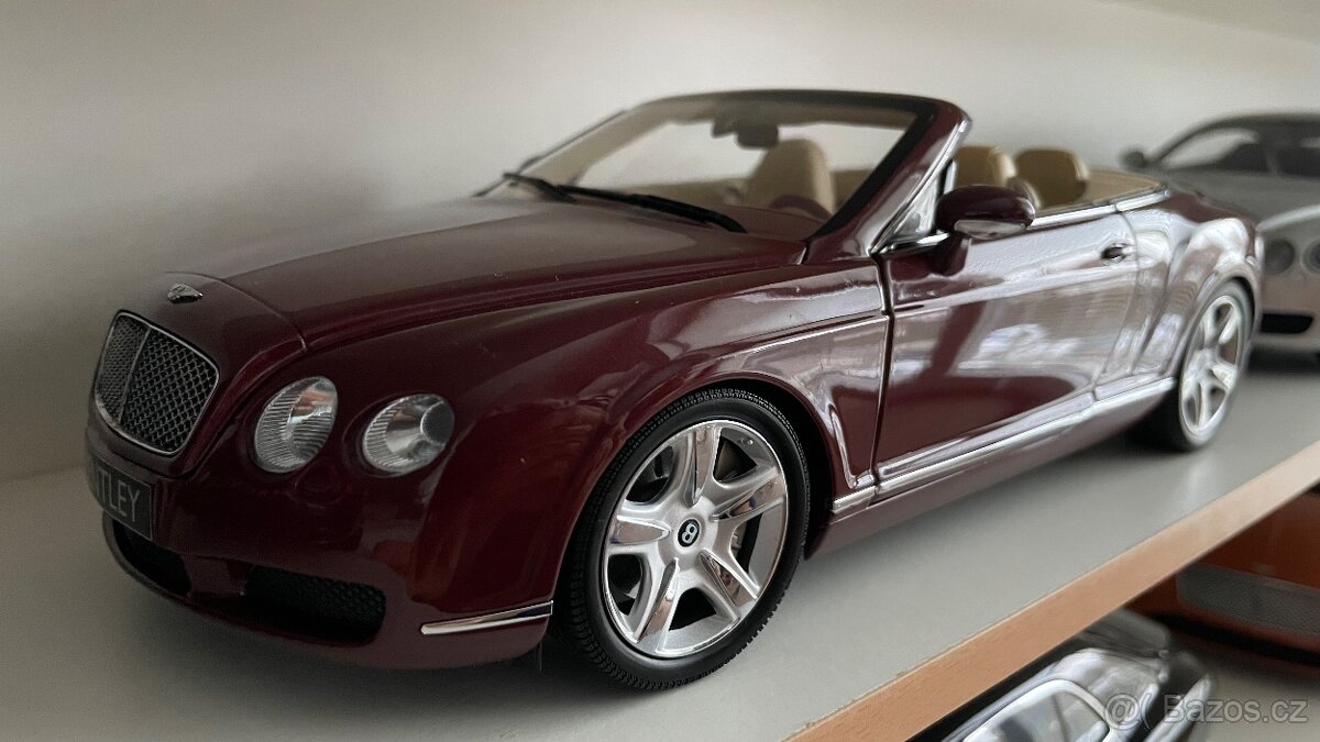 Model Bentley Continental GTC Minichamps 1:18 - 4