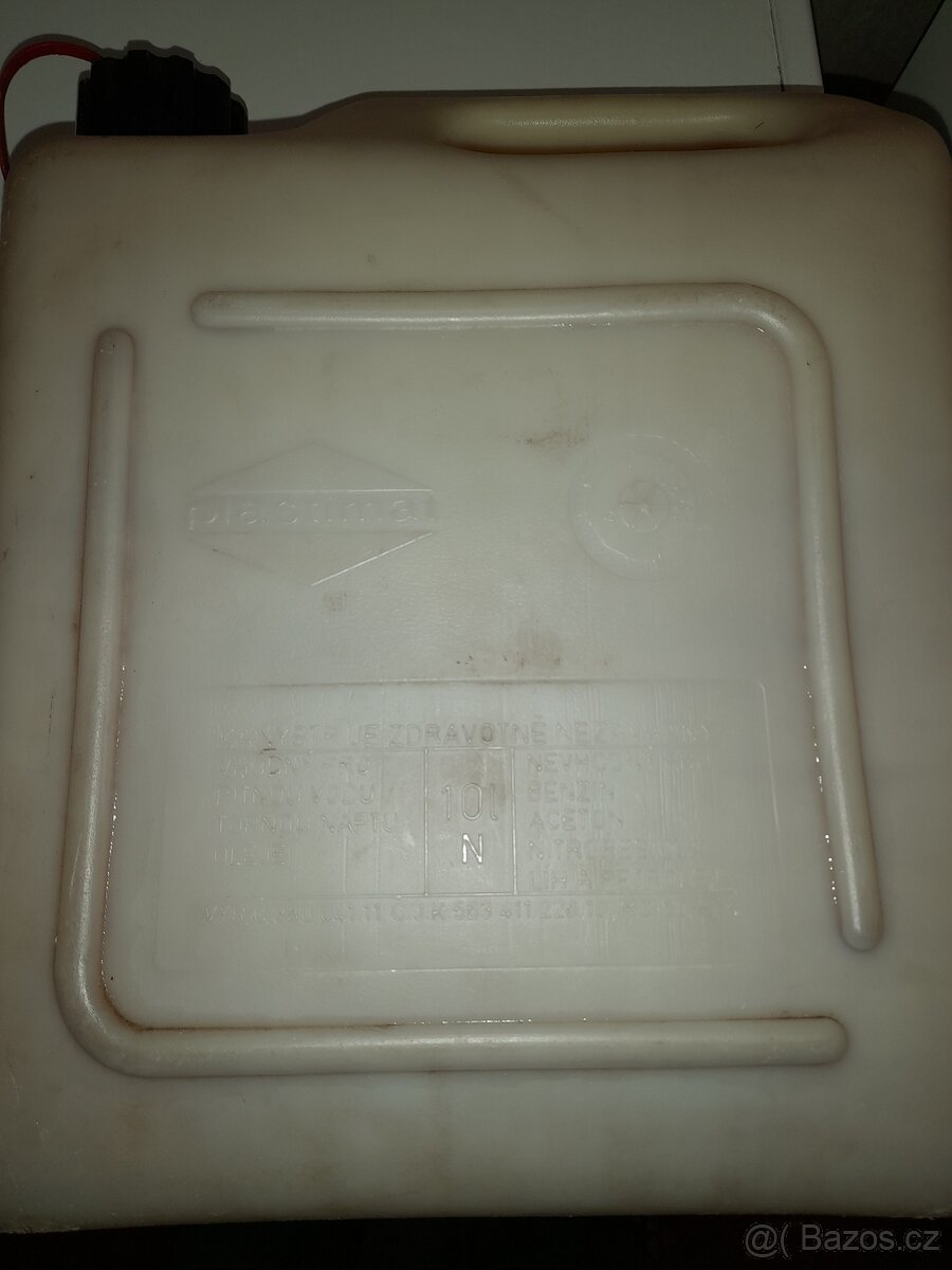 Plastové retro kanystry - 4