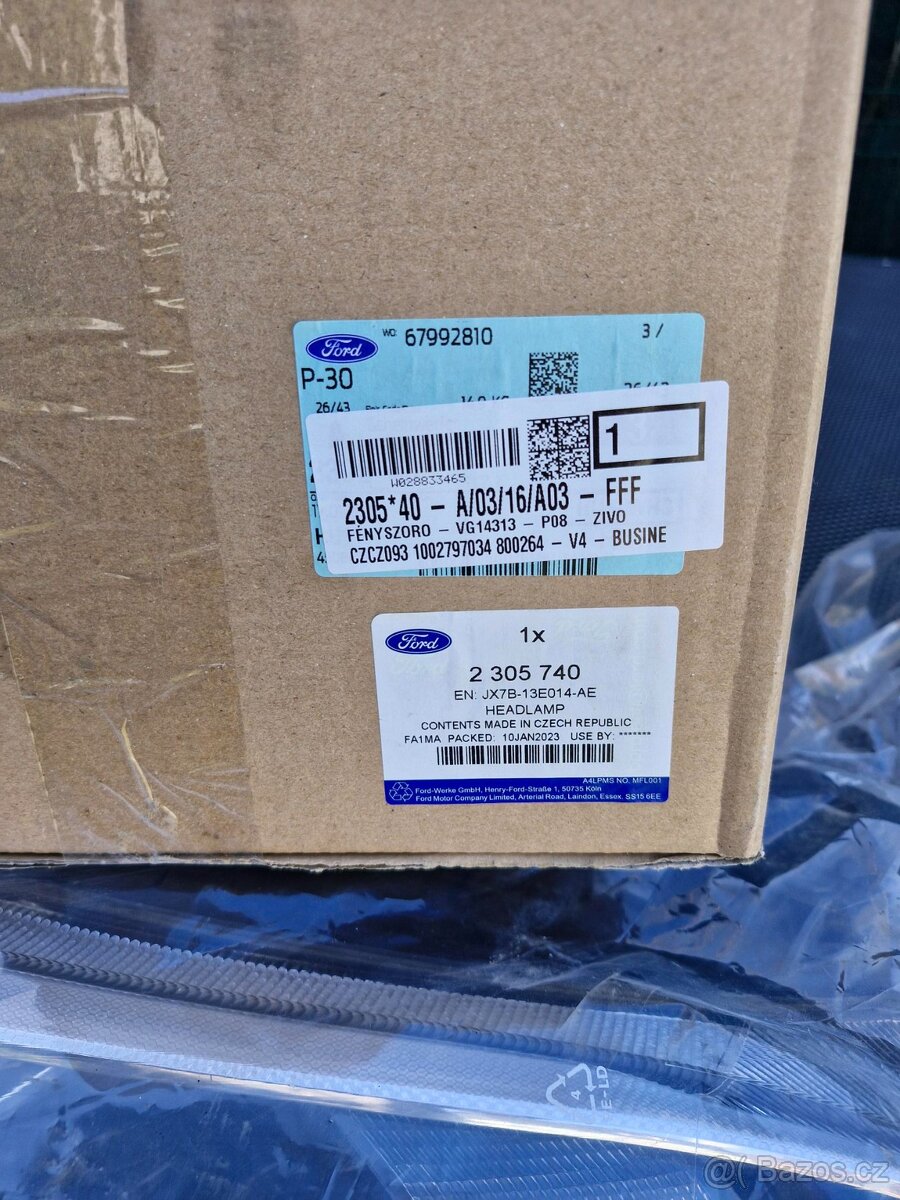 Pravé světlo Ford Focus 2018 + - 4