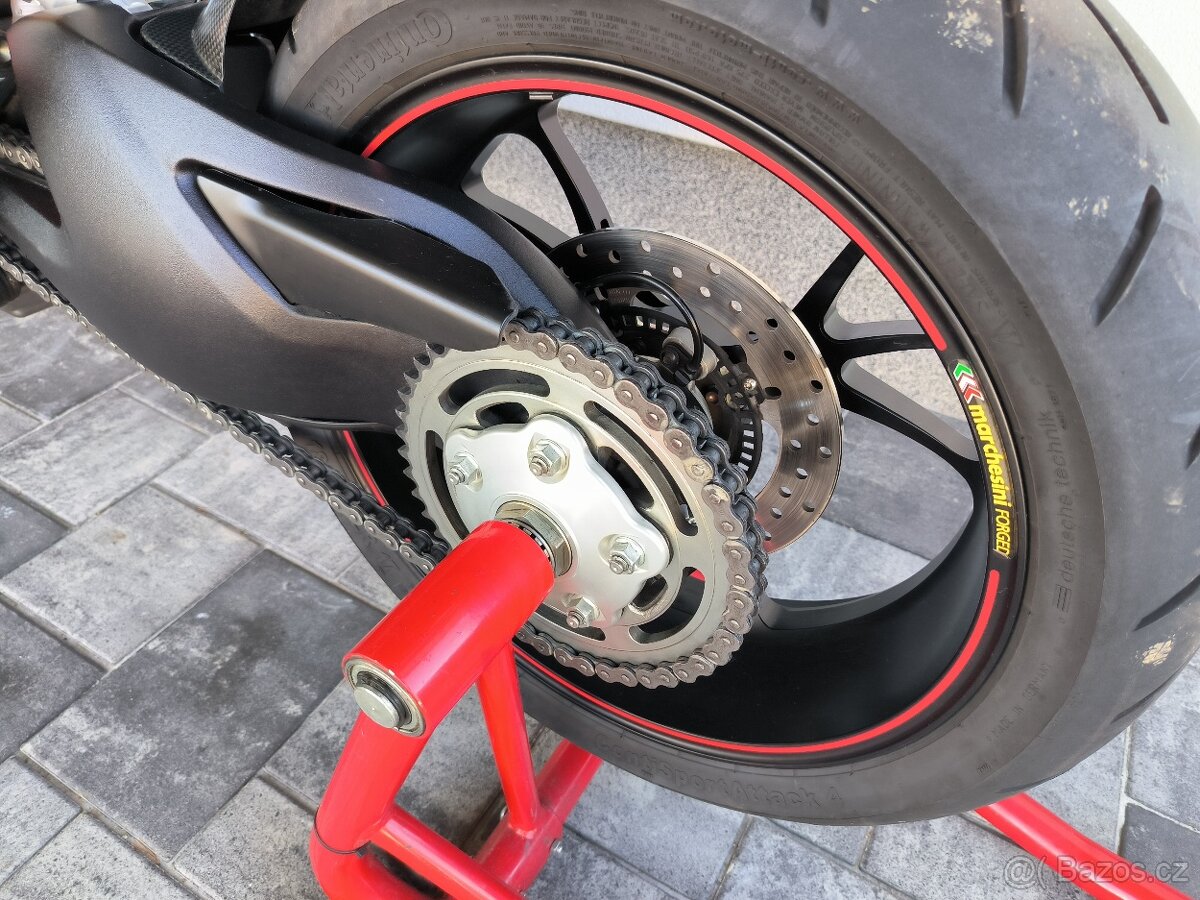 Ducati Hypermotard 821 SP - 4