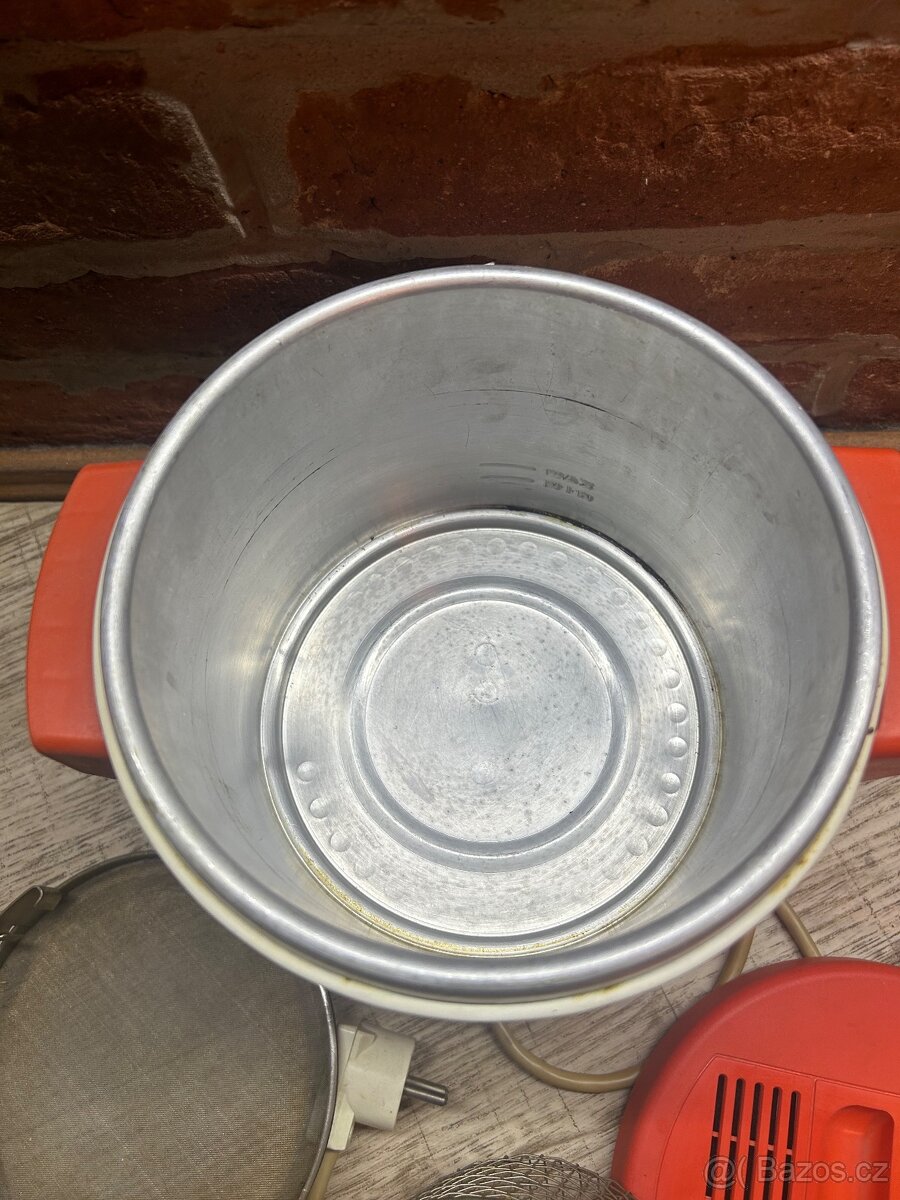 Fritovaci hrnec “BRAVO” - 4