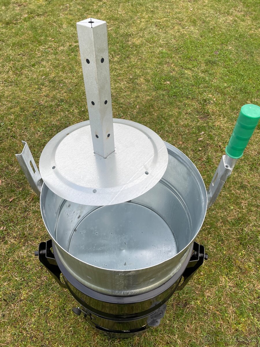 Pařák, brutar 60 litrů, nový žárově zinkovaný na zabijačku - 4