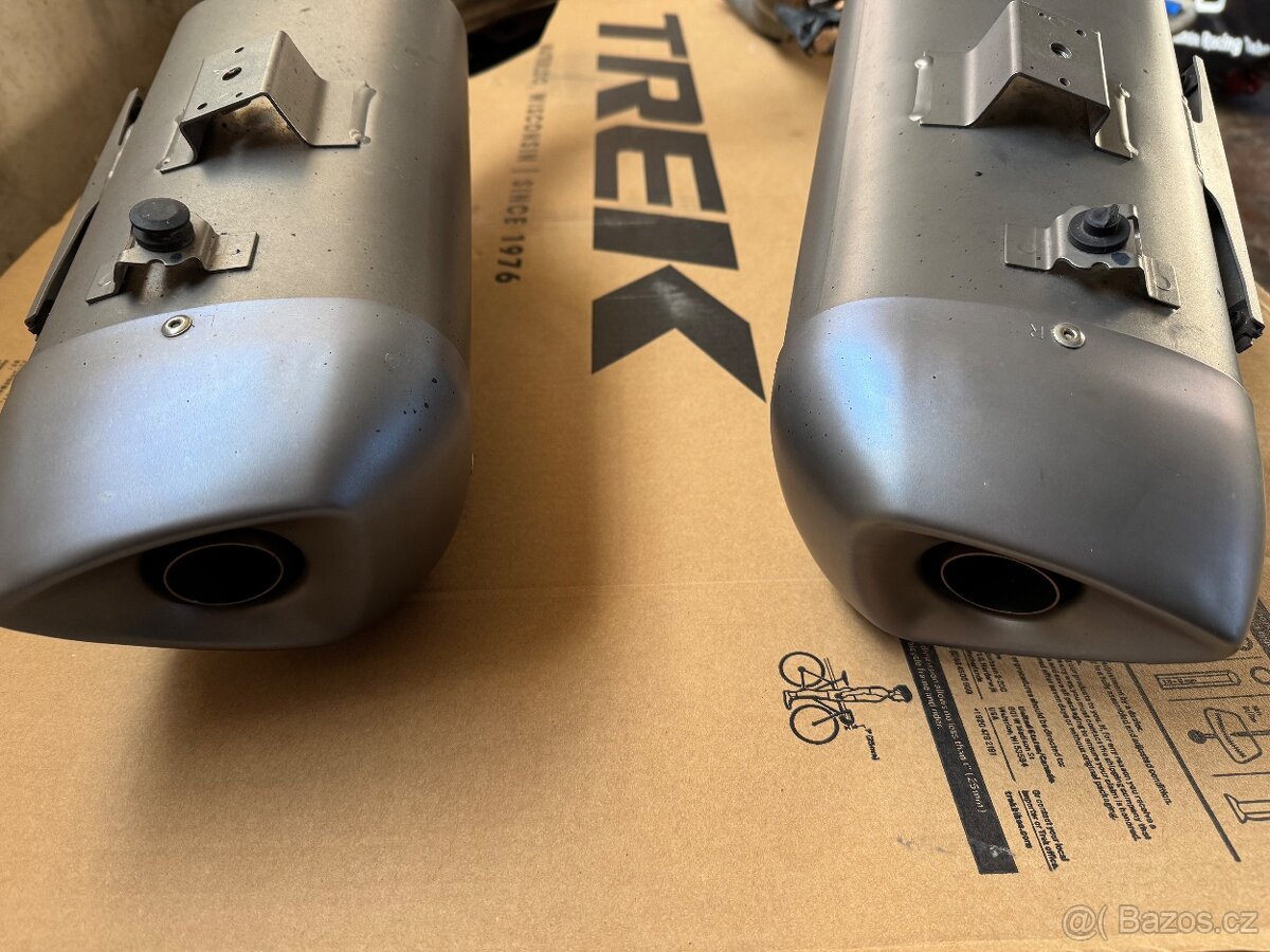 Yamaha R1 Big Bang - 4