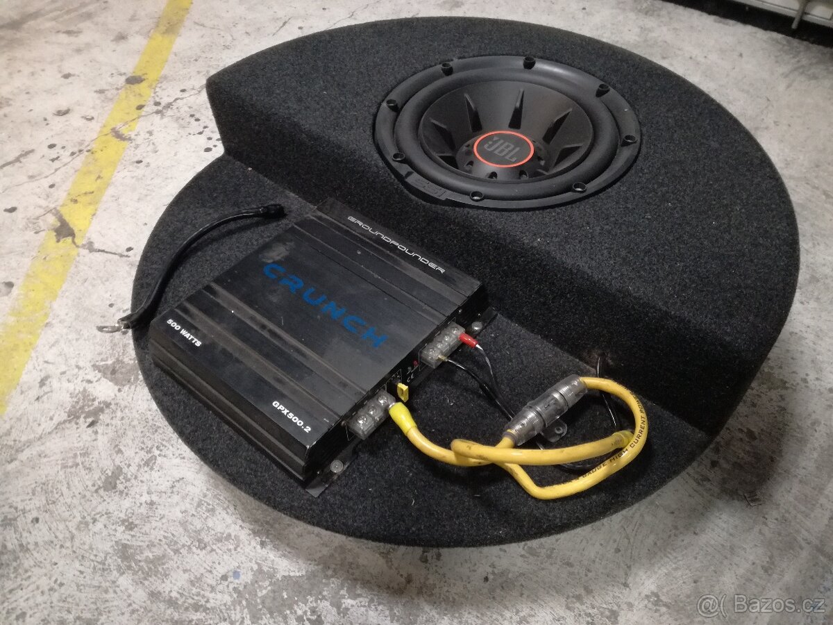 Subwoofer v bedně BMW E46 - 4