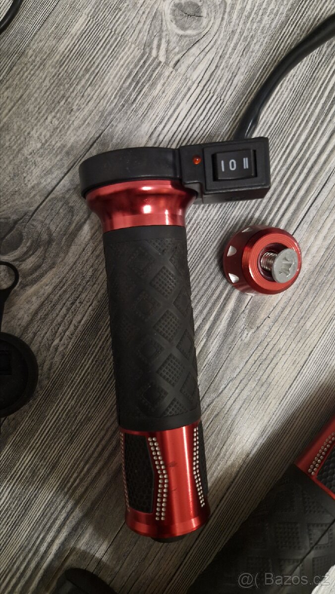 Vyhřívané rukojeti Yamaha - 4